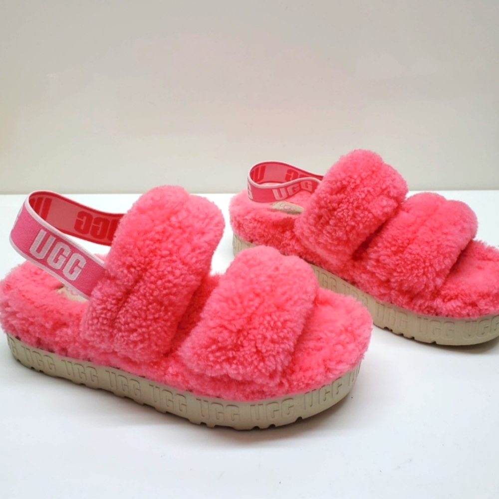 Ugg women shoe